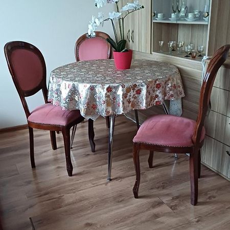 Ziemielu Mols Apartaments/Pirma Linija Pie Juras Лієпая Екстер'єр фото